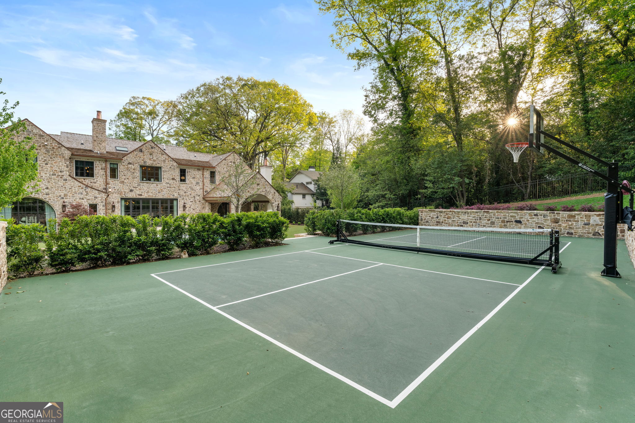 Tuxedo Park - Residential