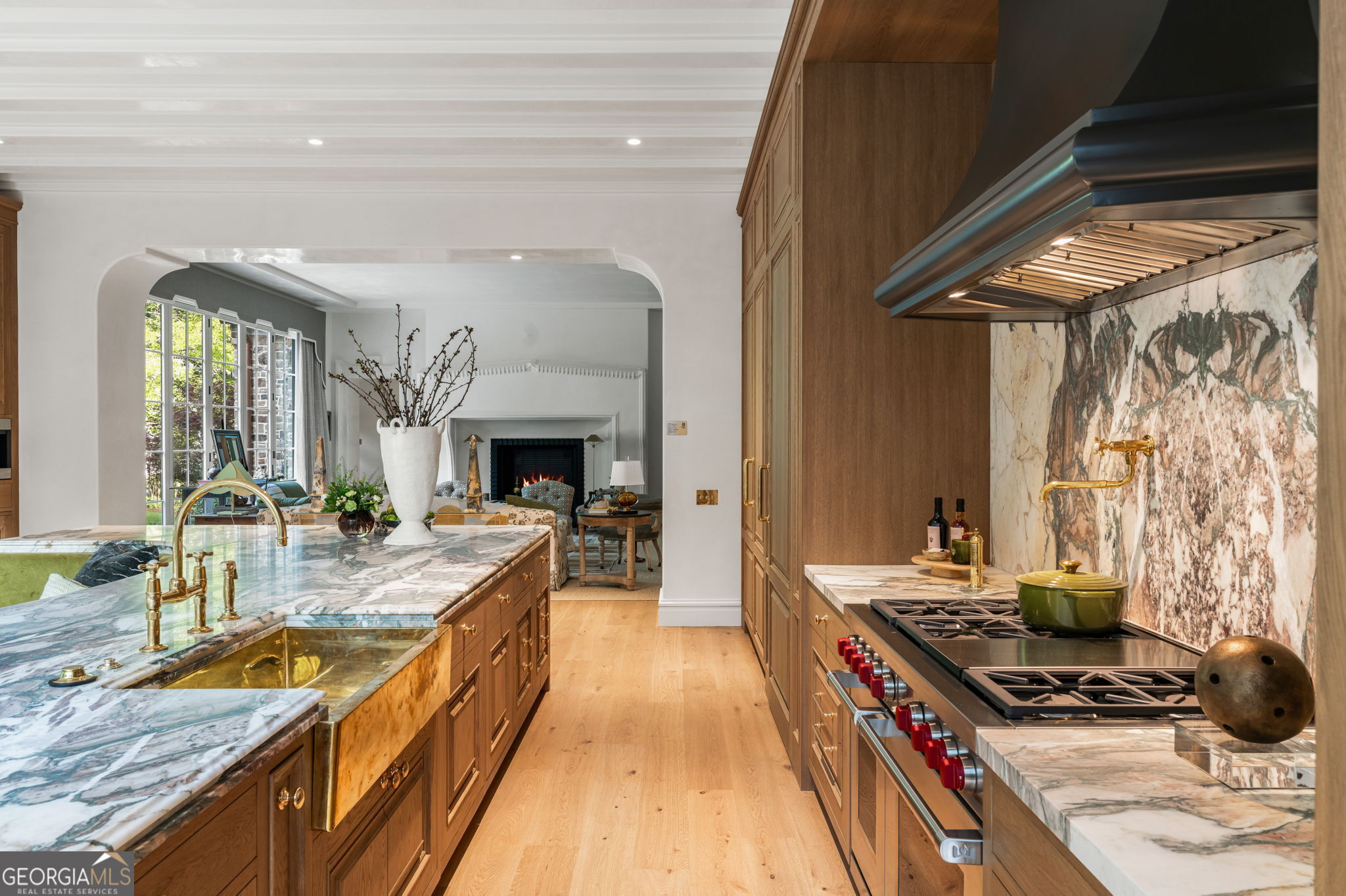 Tuxedo Park - Residential