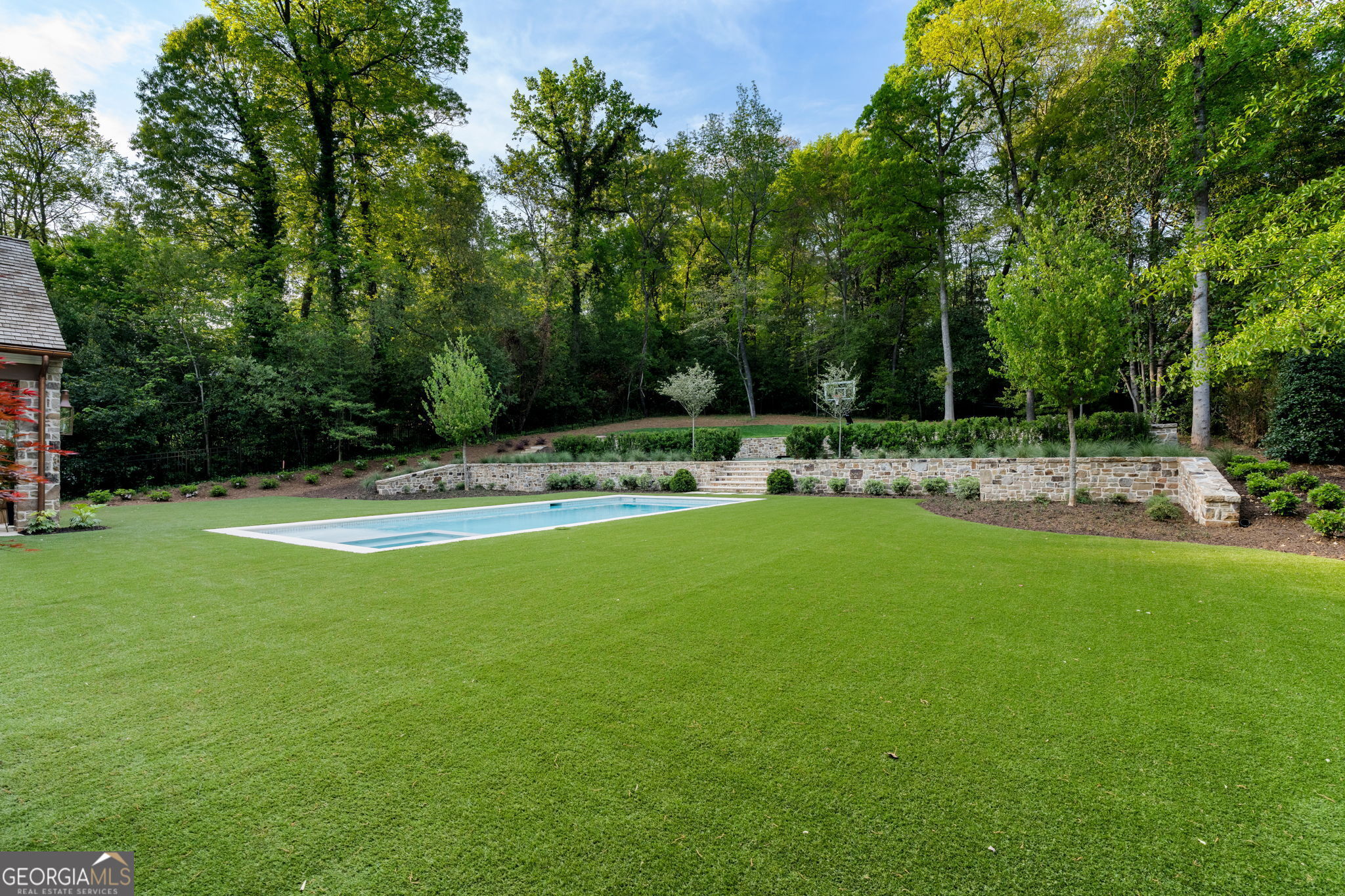 Tuxedo Park - Residential