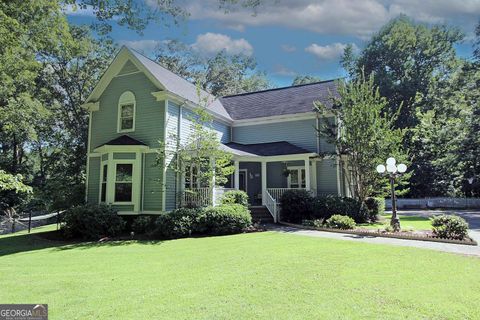 Photo of 191 River Lane SW, Rome, GA 30165 (MLS # 20164066)