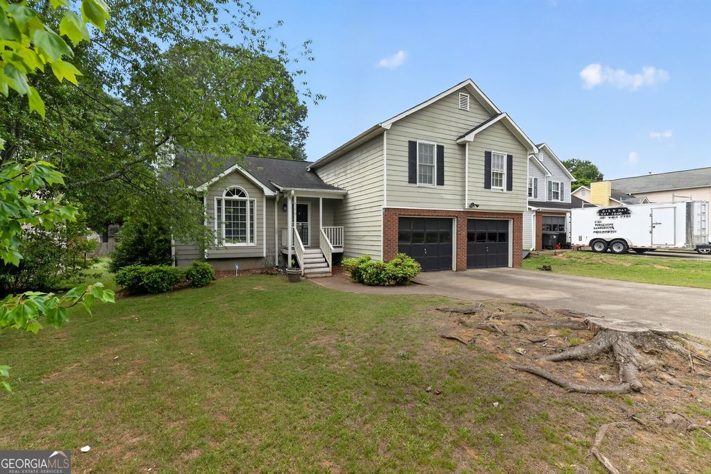 Photo of 5170 Glendora Drive, Powder Springs, GA 30127 (MLS # 10772501)