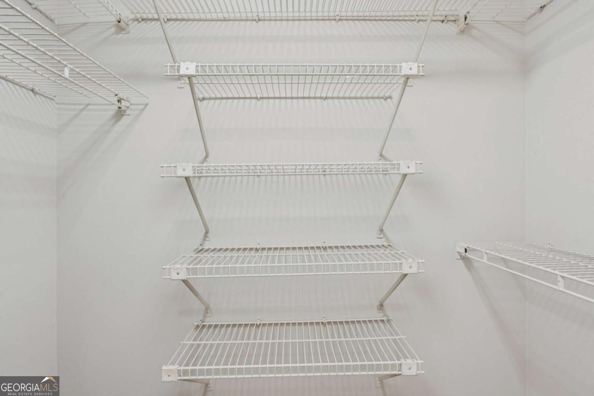 HENDERSON PLACE - Residential