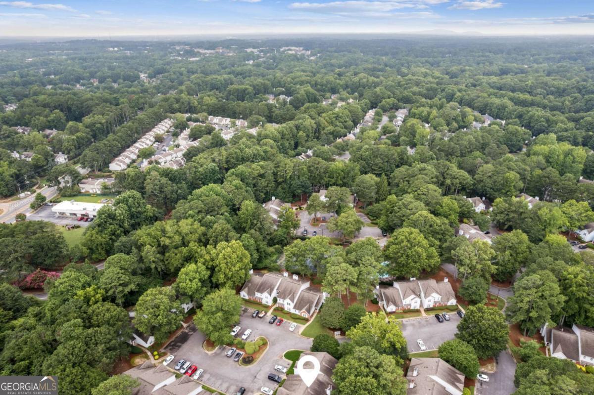 HENDERSON PLACE - Residential