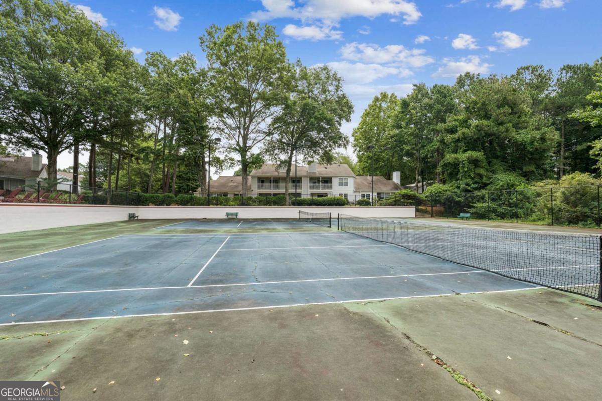 HENDERSON PLACE - Residential