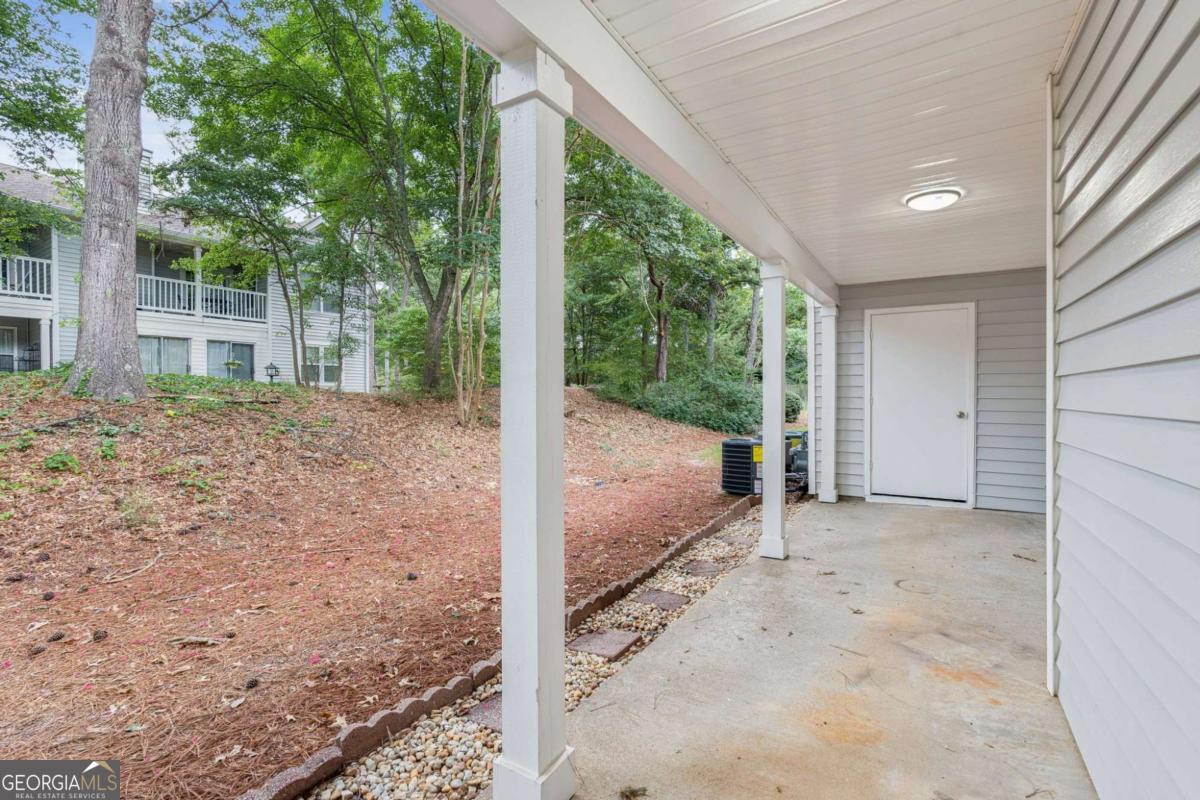 HENDERSON PLACE - Residential