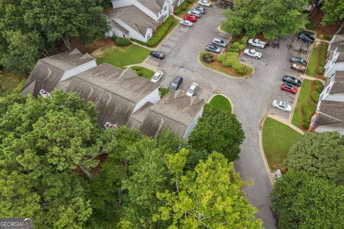 HENDERSON PLACE - Residential