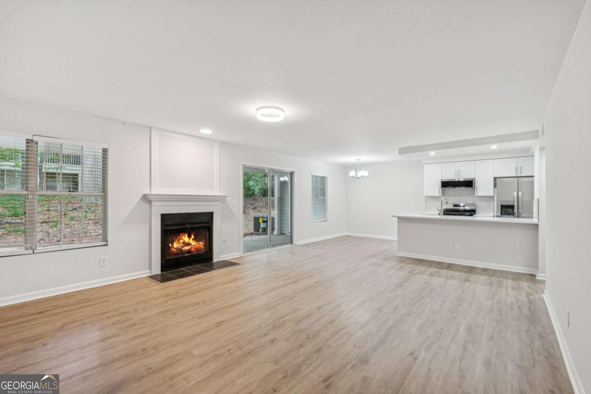 HENDERSON PLACE - Residential