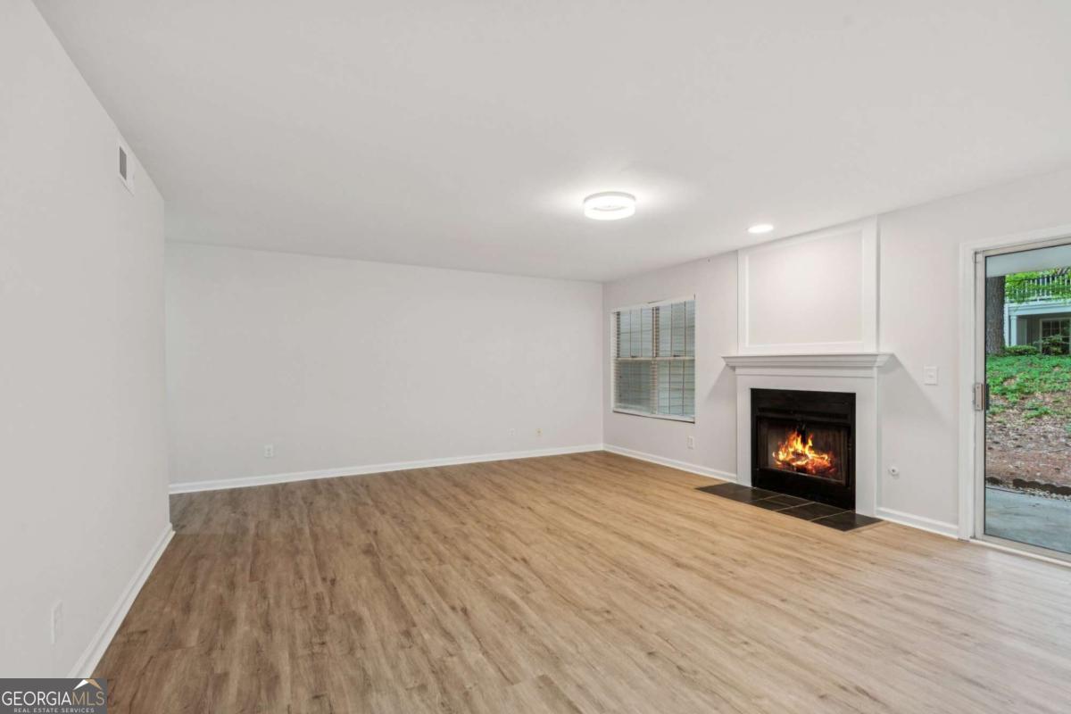 HENDERSON PLACE - Residential