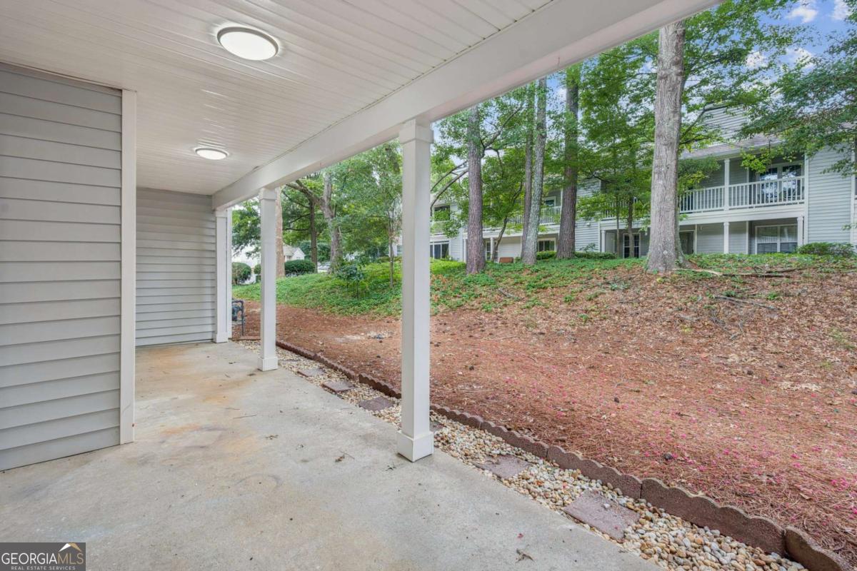 HENDERSON PLACE - Residential