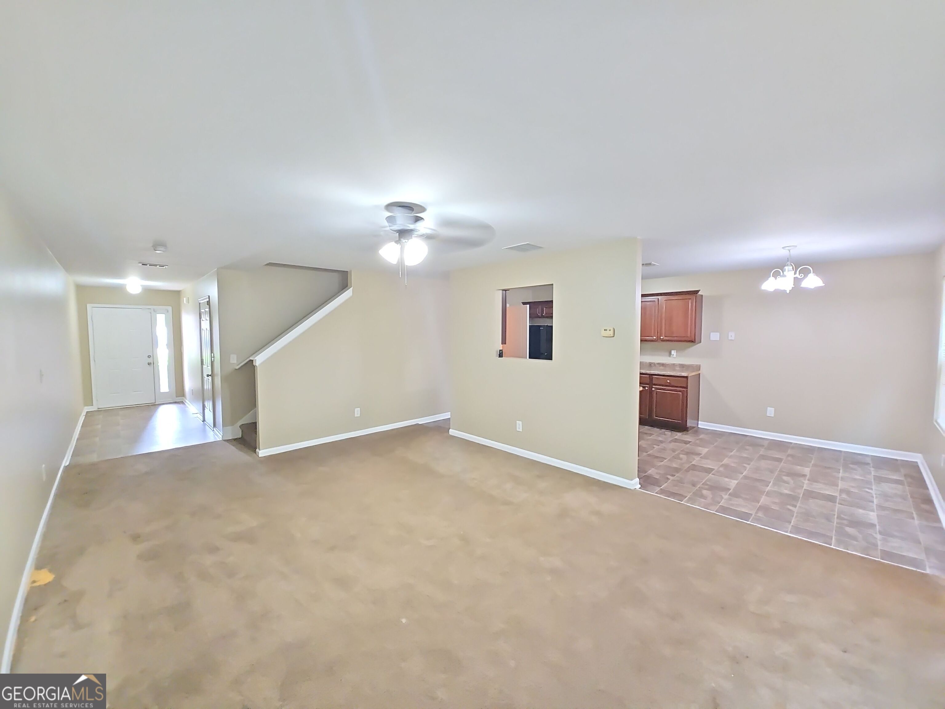 1098 McConaughy CT