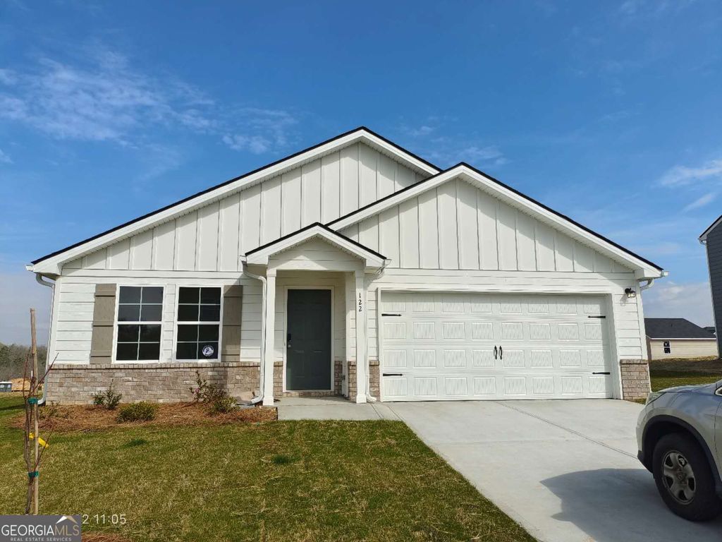 Photo of 556 Pemberton St, Euharlee, GA 30145 (MLS # 10754686)