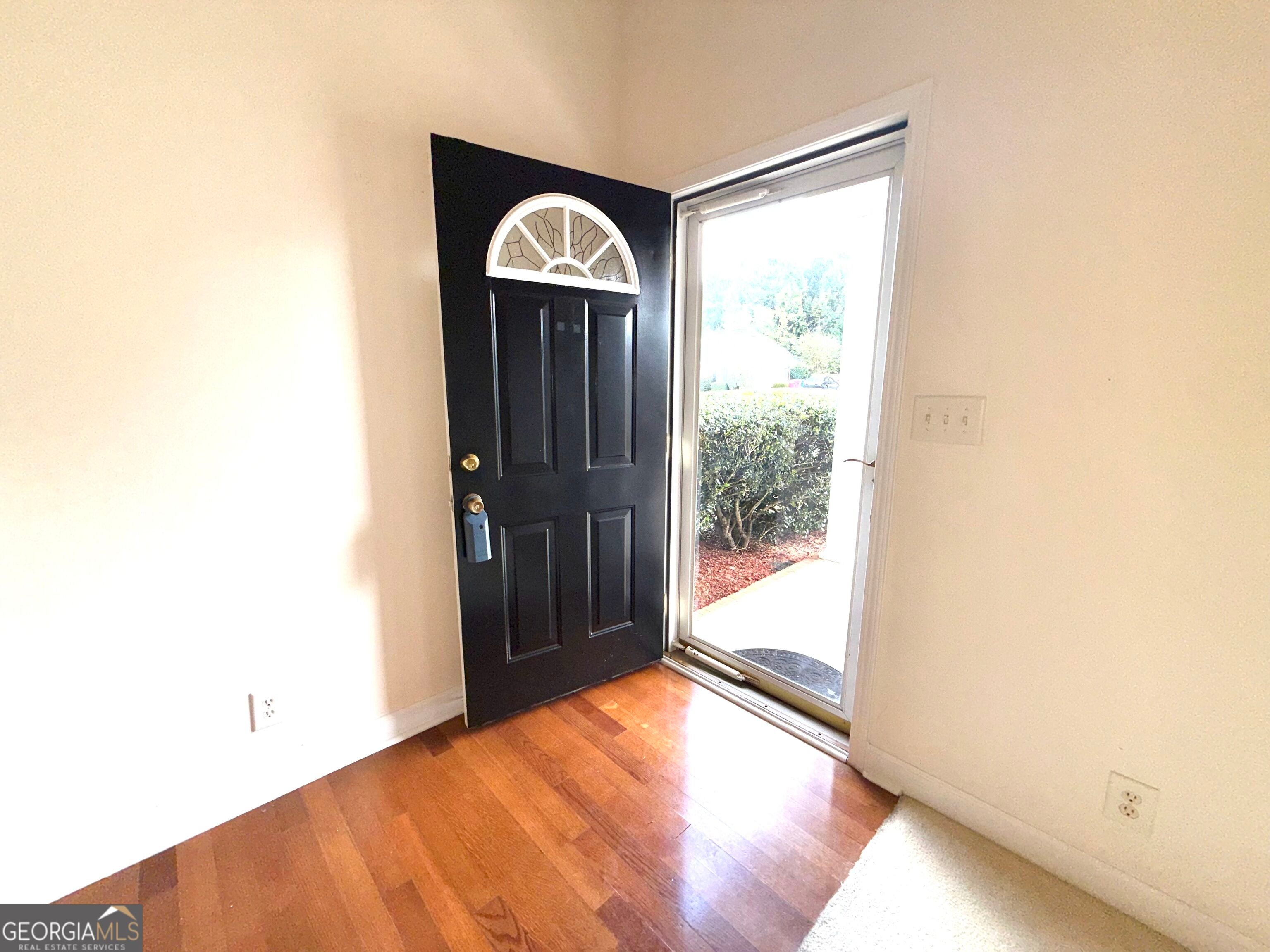 125 Sarakay CIR