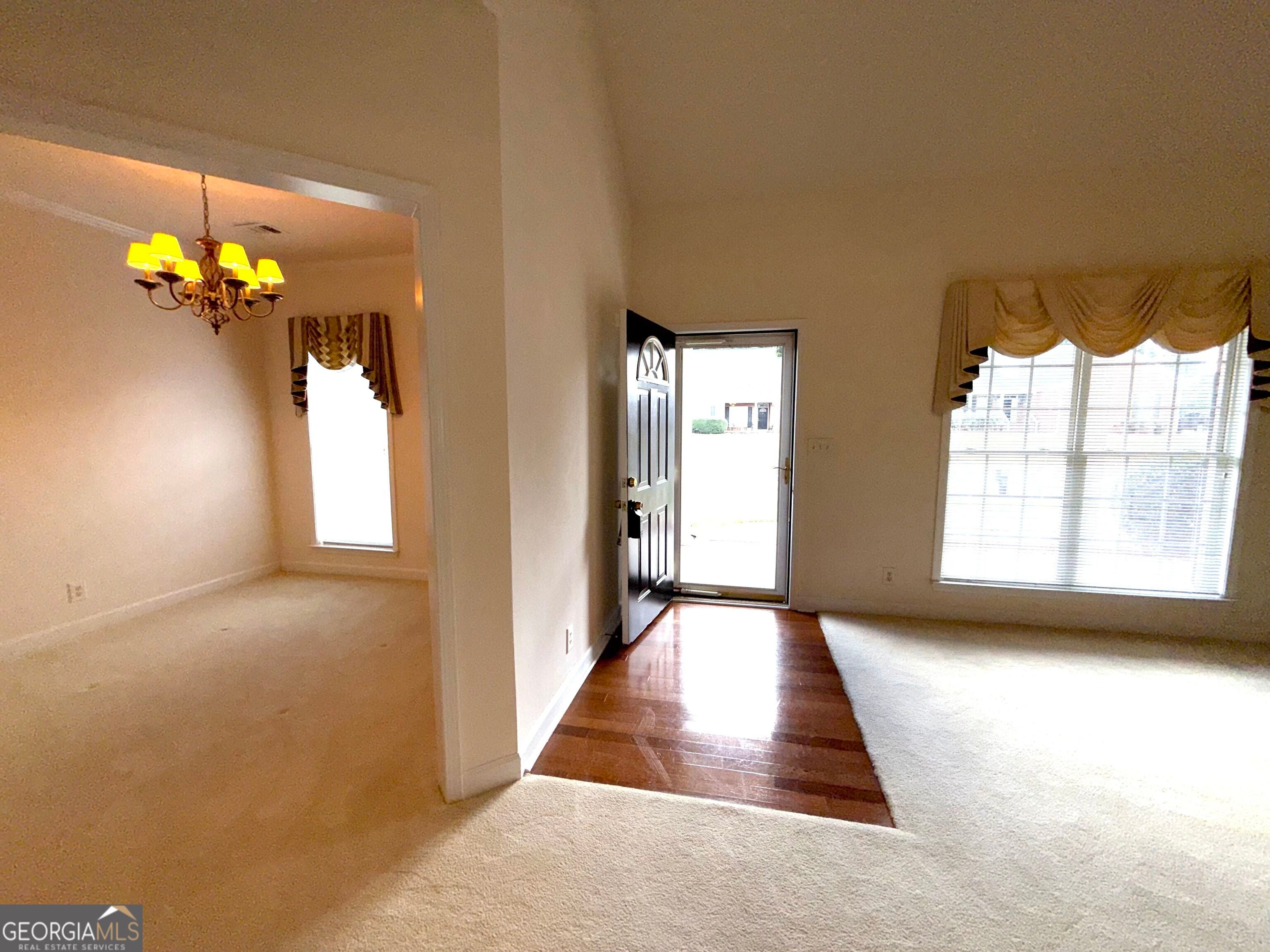 125 Sarakay CIR
