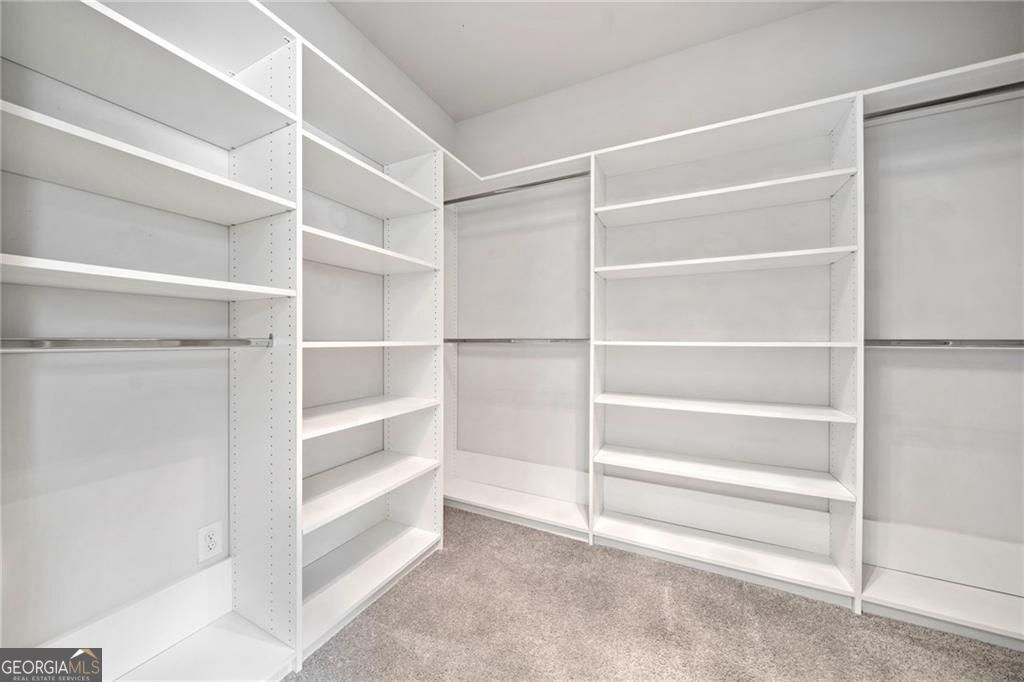 Dawsonville, Georgia 30534, United States, 5 Bedrooms Bedrooms, ,4 BathroomsBathrooms,Residential,Active,140868