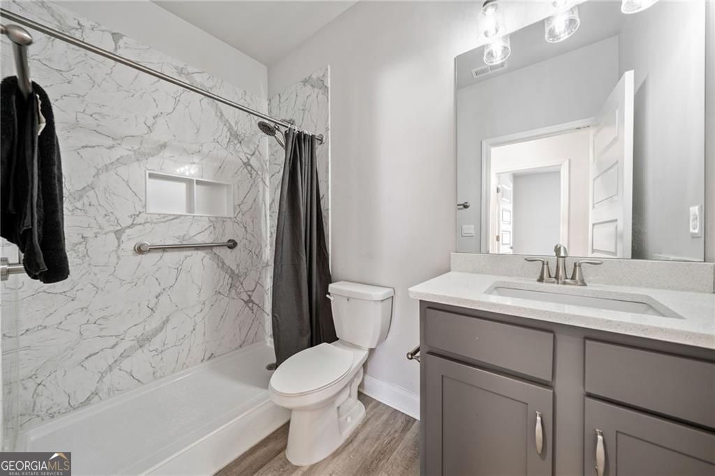 Dawsonville, Georgia 30534, United States, 5 Bedrooms Bedrooms, ,4 BathroomsBathrooms,Residential,Active,140868