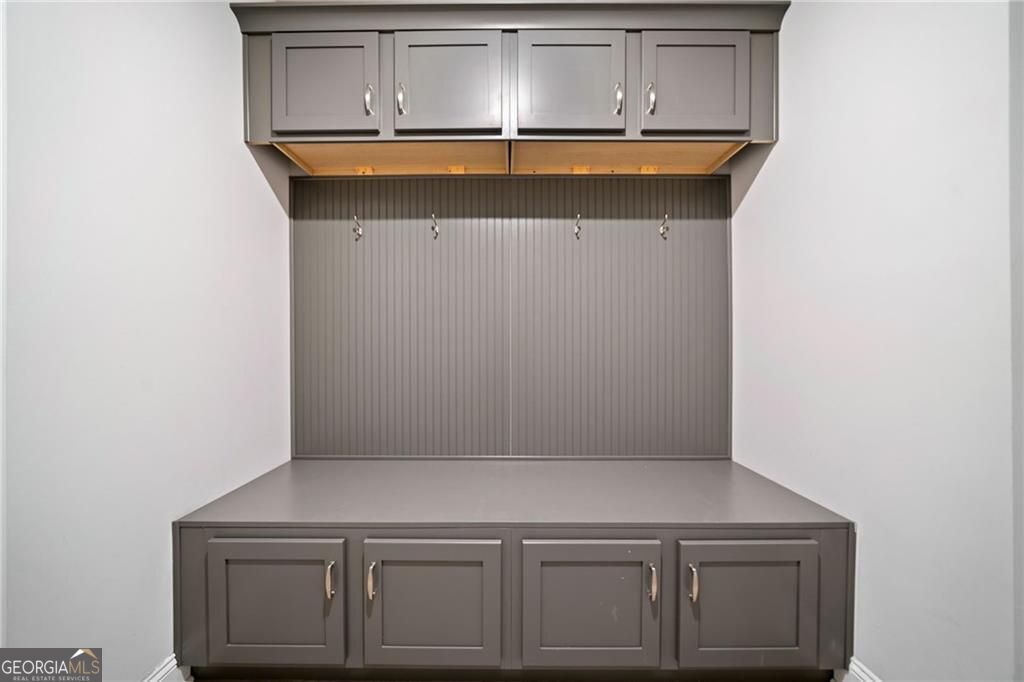 Dawsonville, Georgia 30534, United States, 5 Bedrooms Bedrooms, ,4 BathroomsBathrooms,Residential,Active,140868