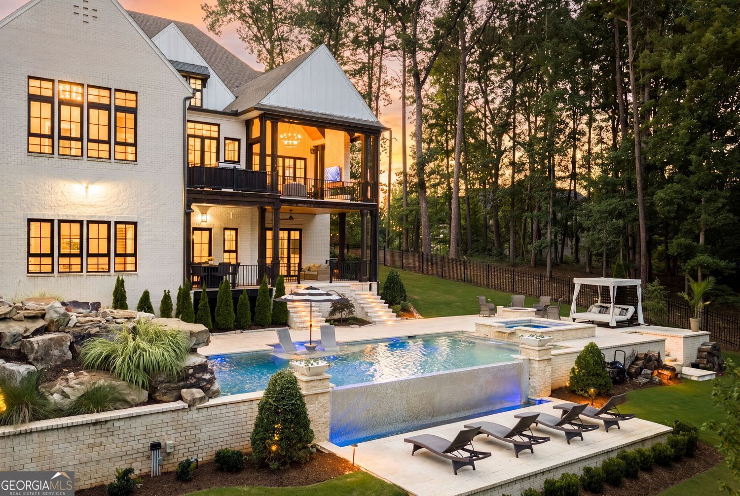 761 Woodvale PT