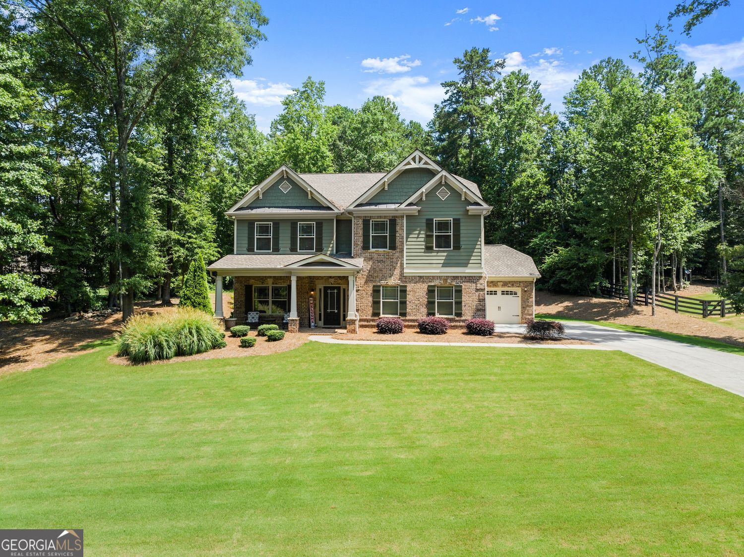 611 Callie CIR