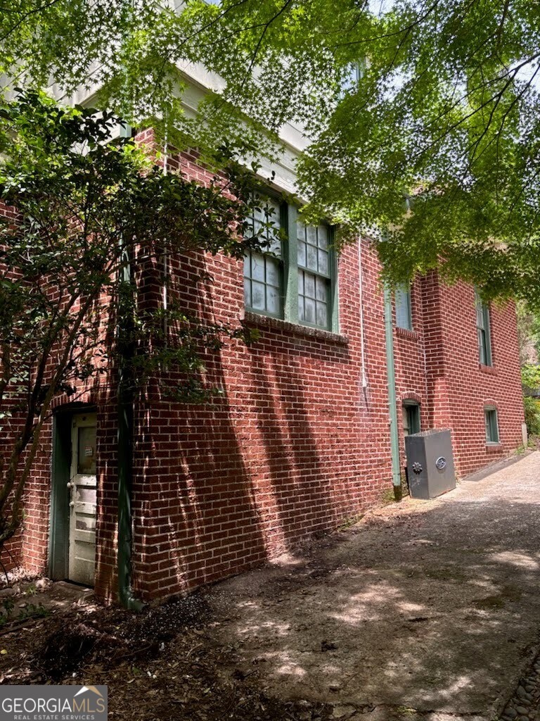 1225 Cameron CT NE