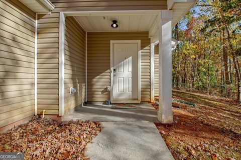 A home in Newnan