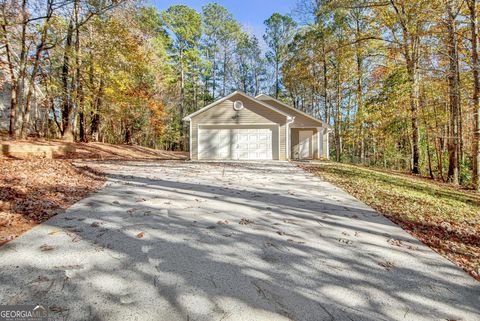 A home in Newnan