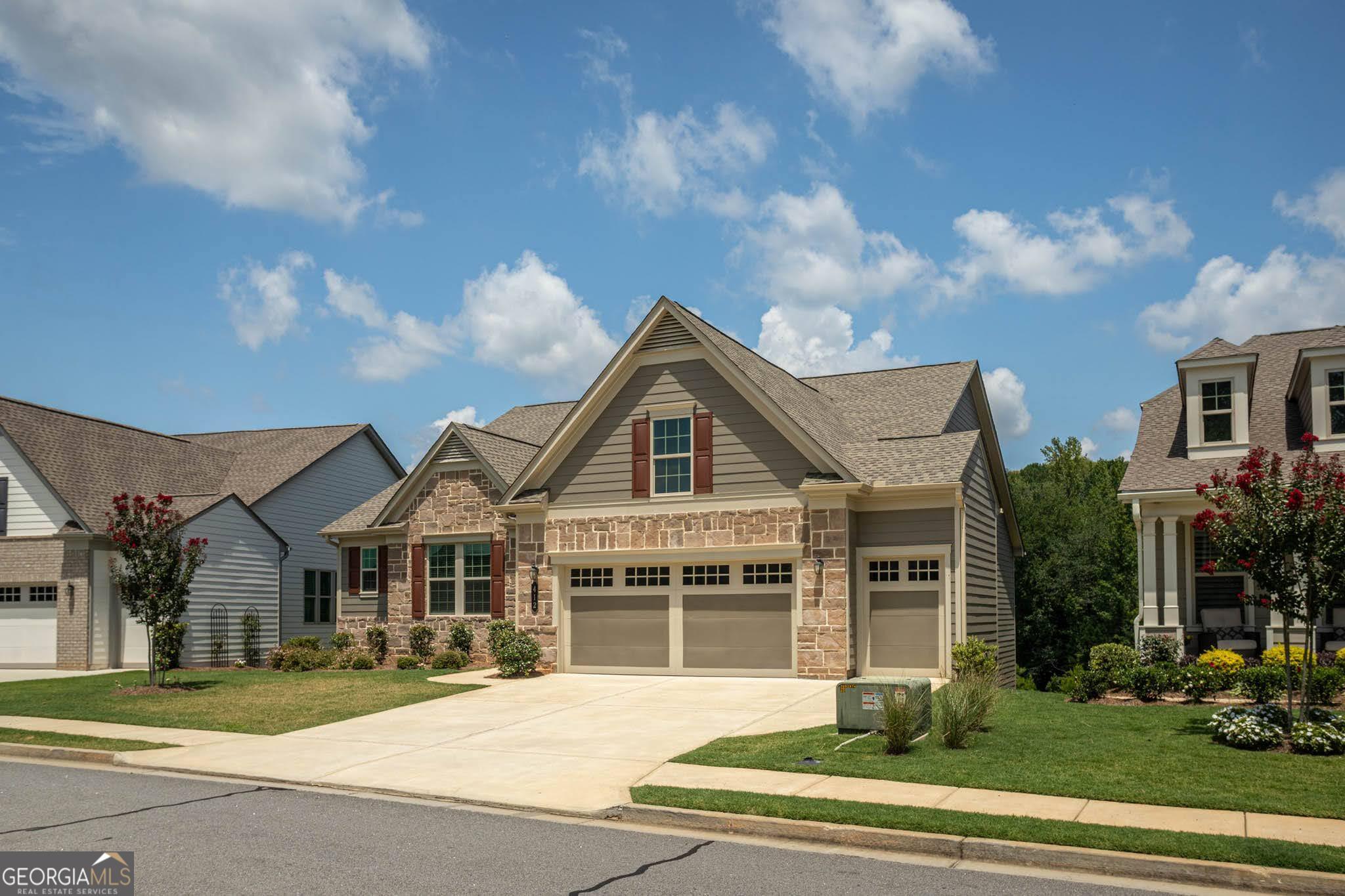 412 Cottonwood CIR
