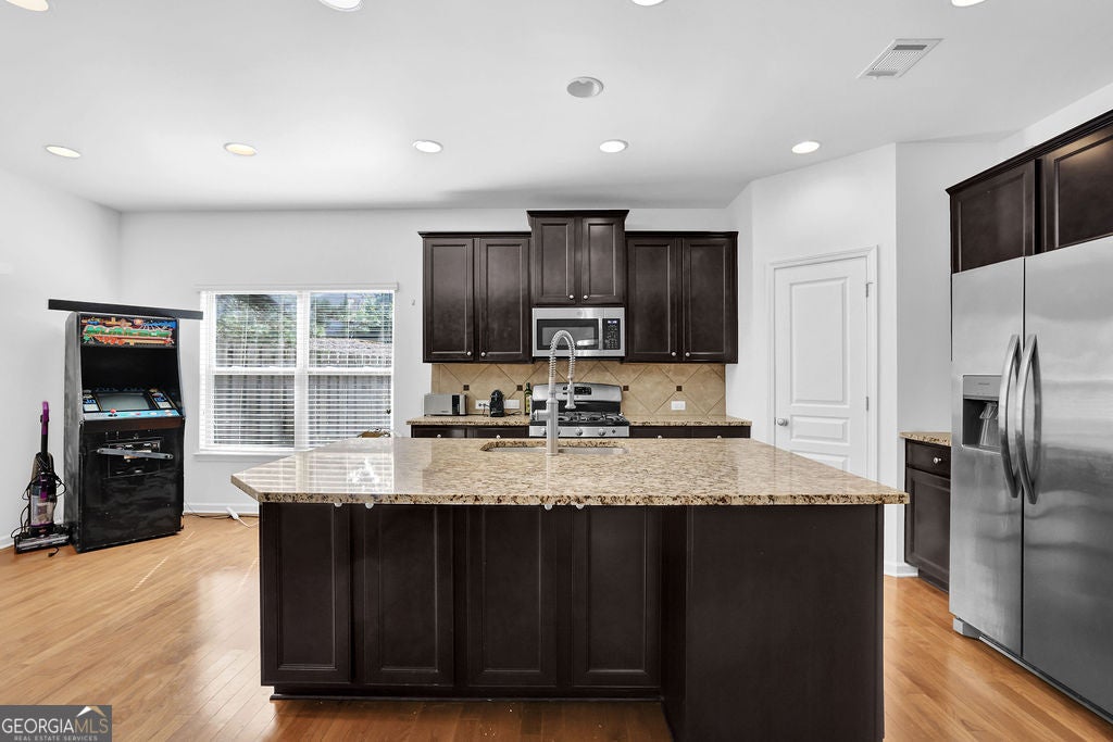 7245 Rocking Horse LN