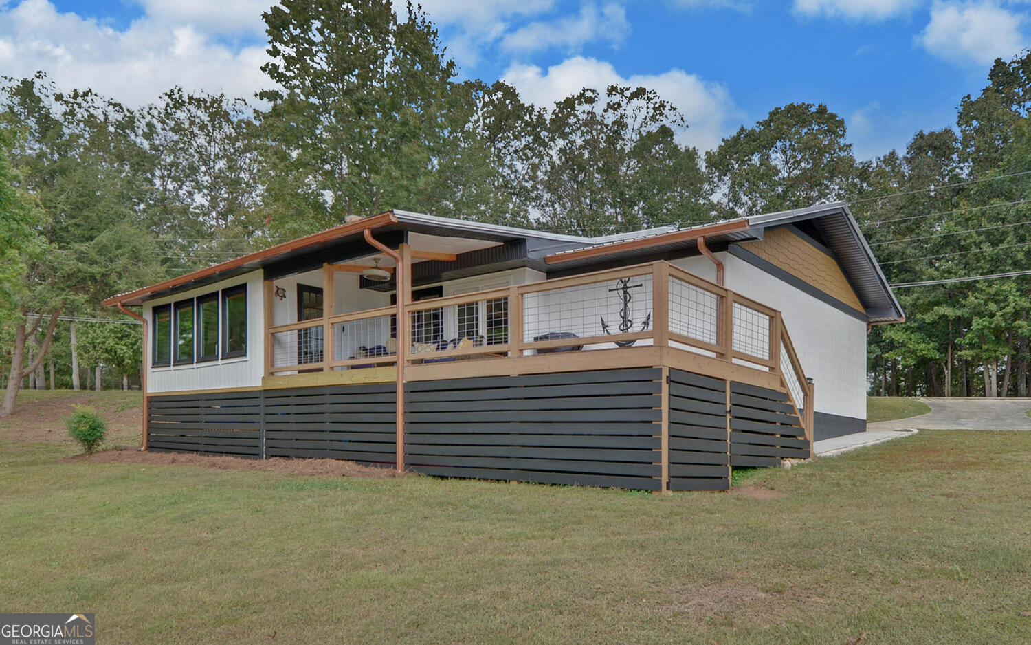 1000 & 1036 Lightwood RD