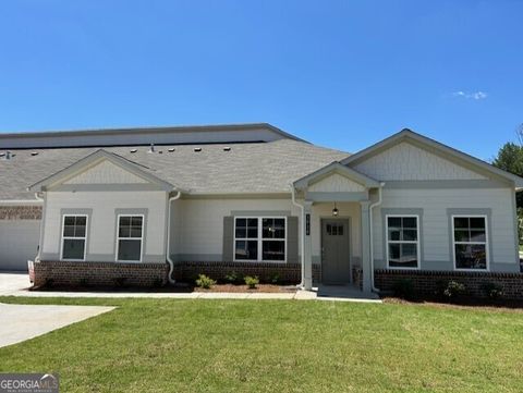 A home in Powder Springs