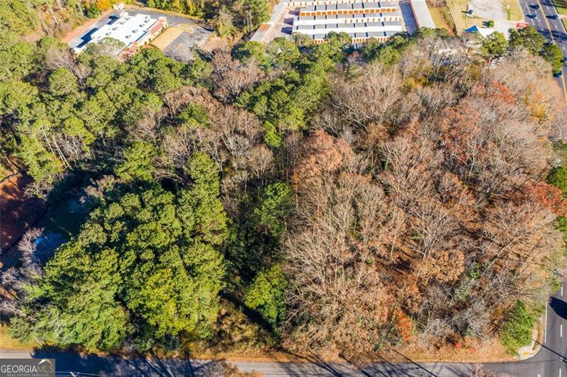 Prime 2.4-Acre Residential Land in Decatur, GA - Investor Opportunity! This 2.4-acre parcel is strategically located near I-85 and I-285 in Decatur, Georgia, offering seamless access to major highways. Just 15 minutes from downtown Atlanta, this property is zoned residential, making it an excellent investment opportunity for developers or buyers looking to build in a high-demand area. Don't miss this rare chance to secure valuable land in a rapidly growing area.
