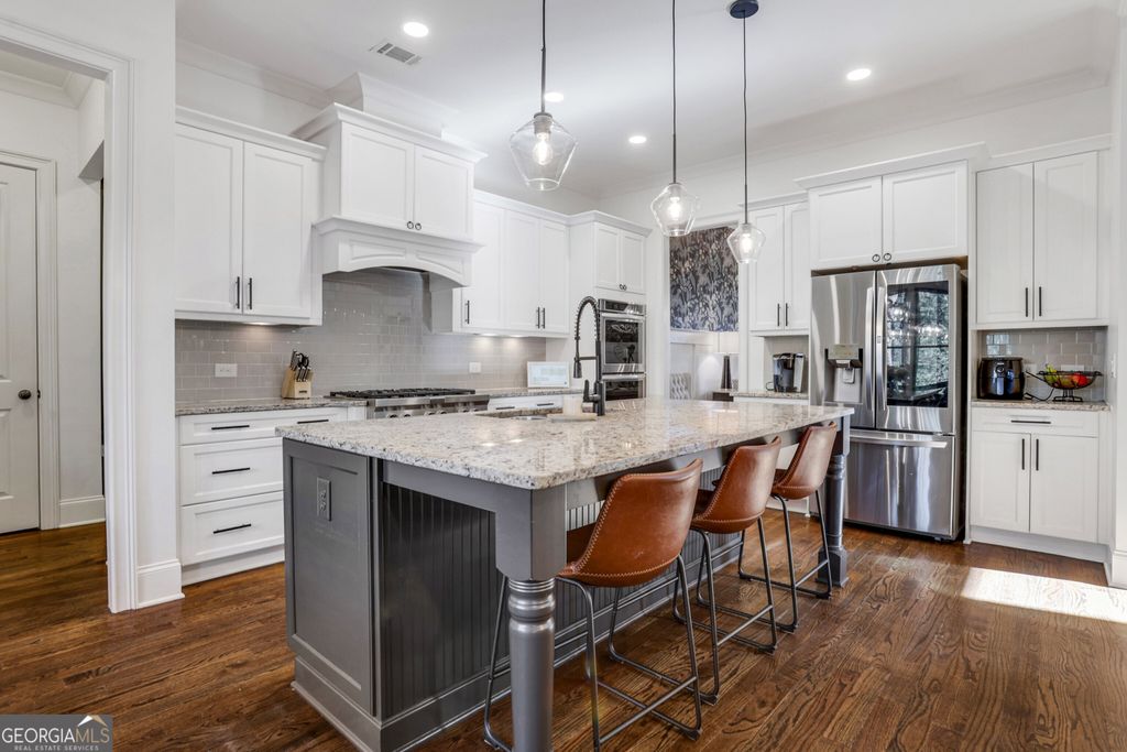 Photo of 3183 Parkridge Crescent, Atlanta, GA 30341 (MLS # 10680655)