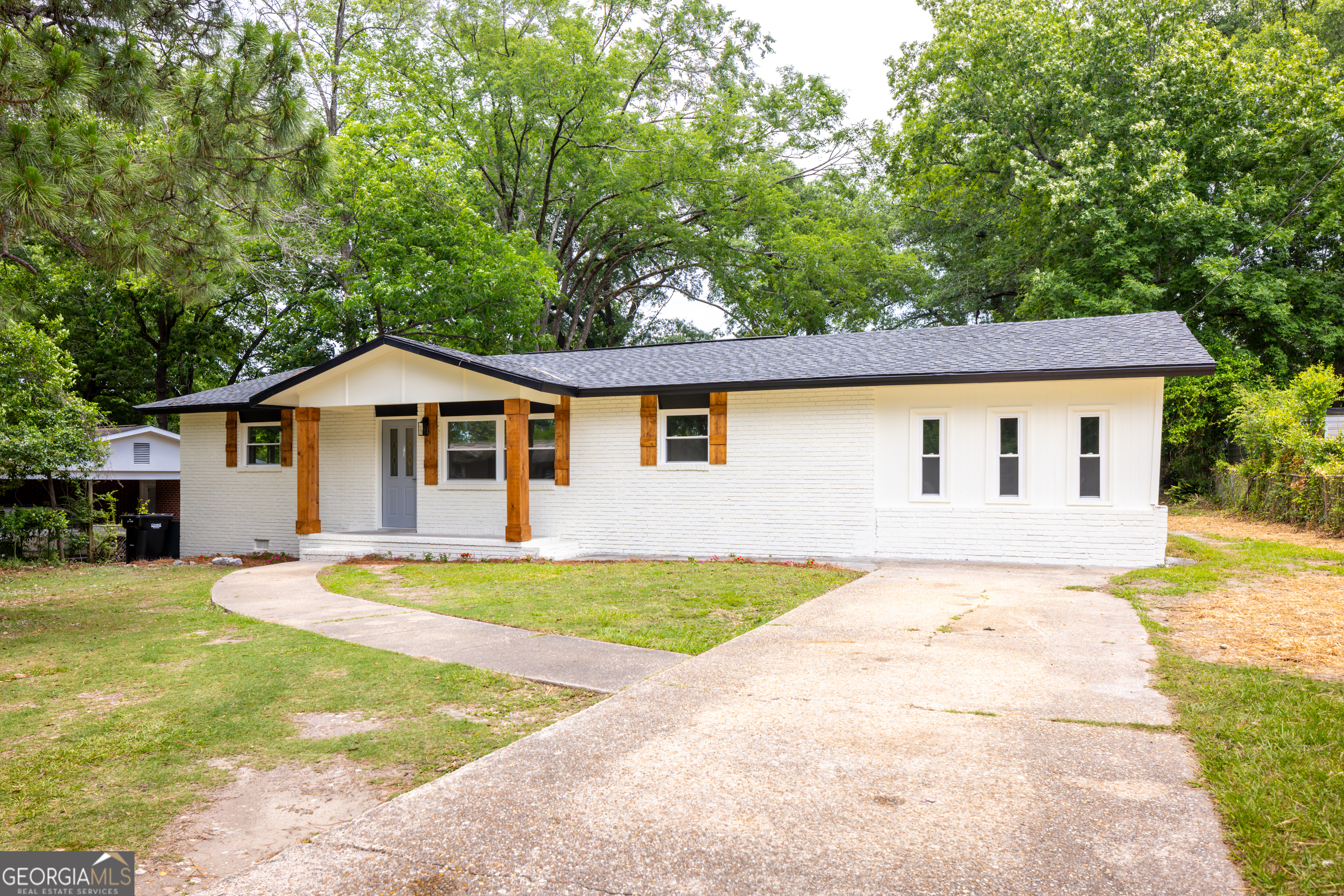 754 Wright DR