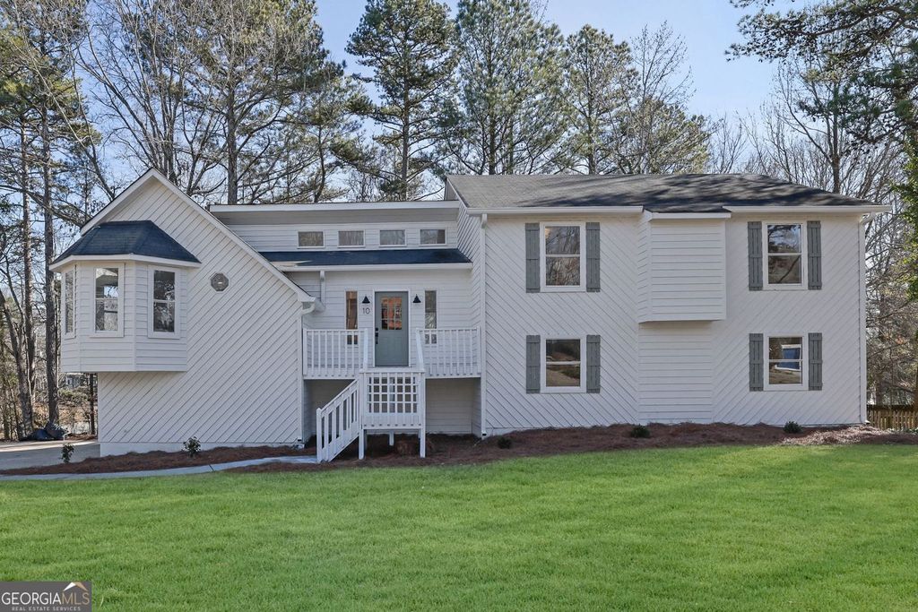 Photo of 10 Bramblewood Place SW, Cartersville, GA 30120 (MLS # 10676986)