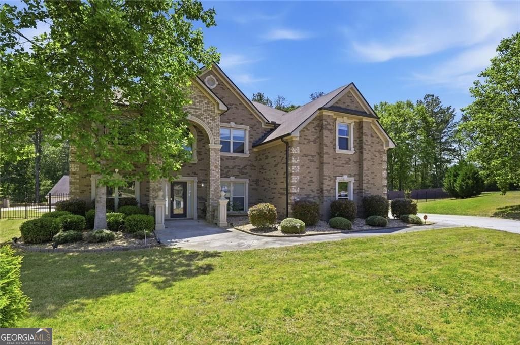 Photo of 1309 SW Marseille Court, CONYERS, GA 30094 (MLS # 10753645)