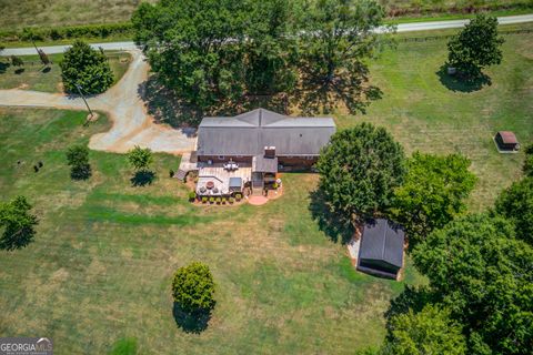 A home in Carnesville