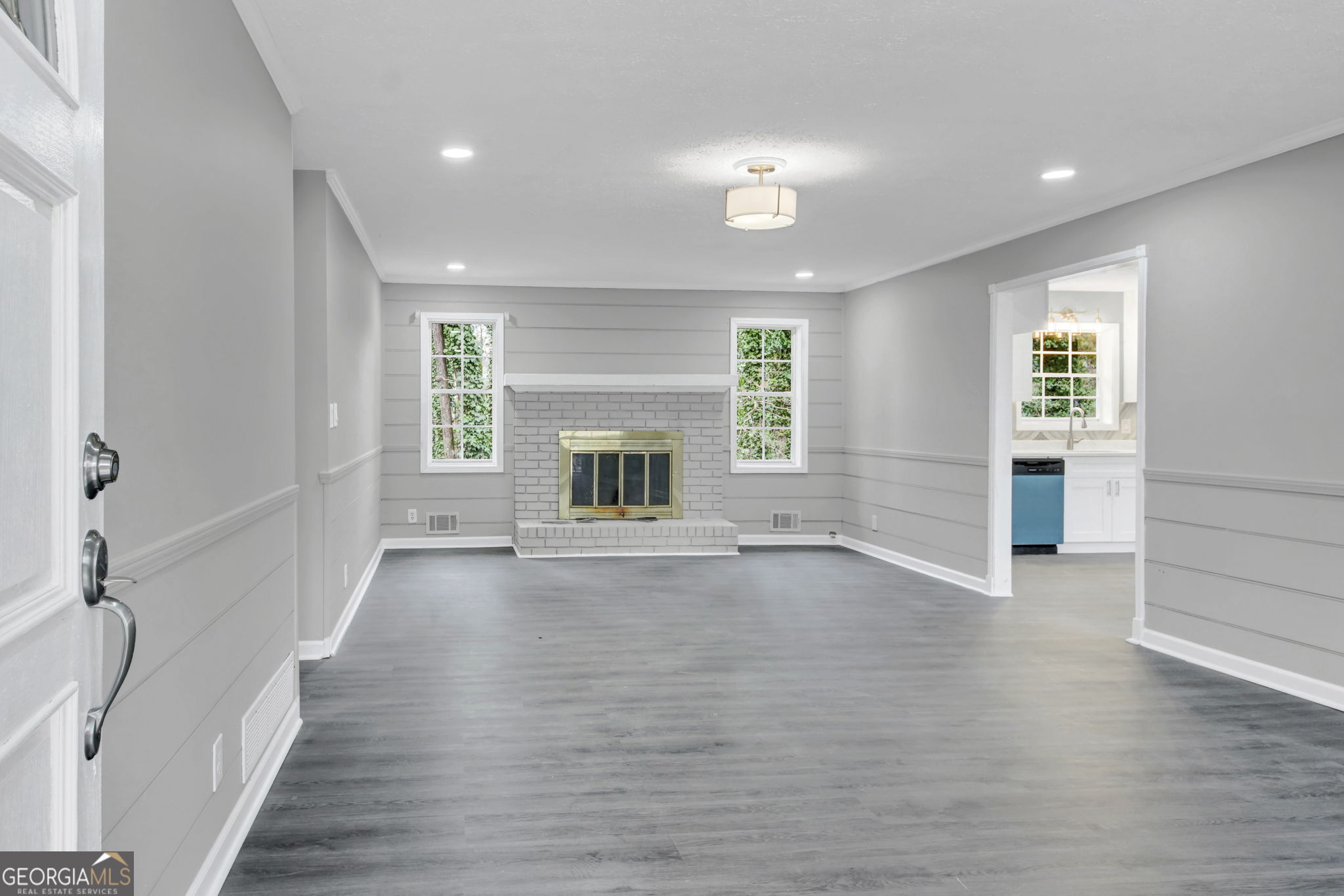 368 Nottingham WAY SW