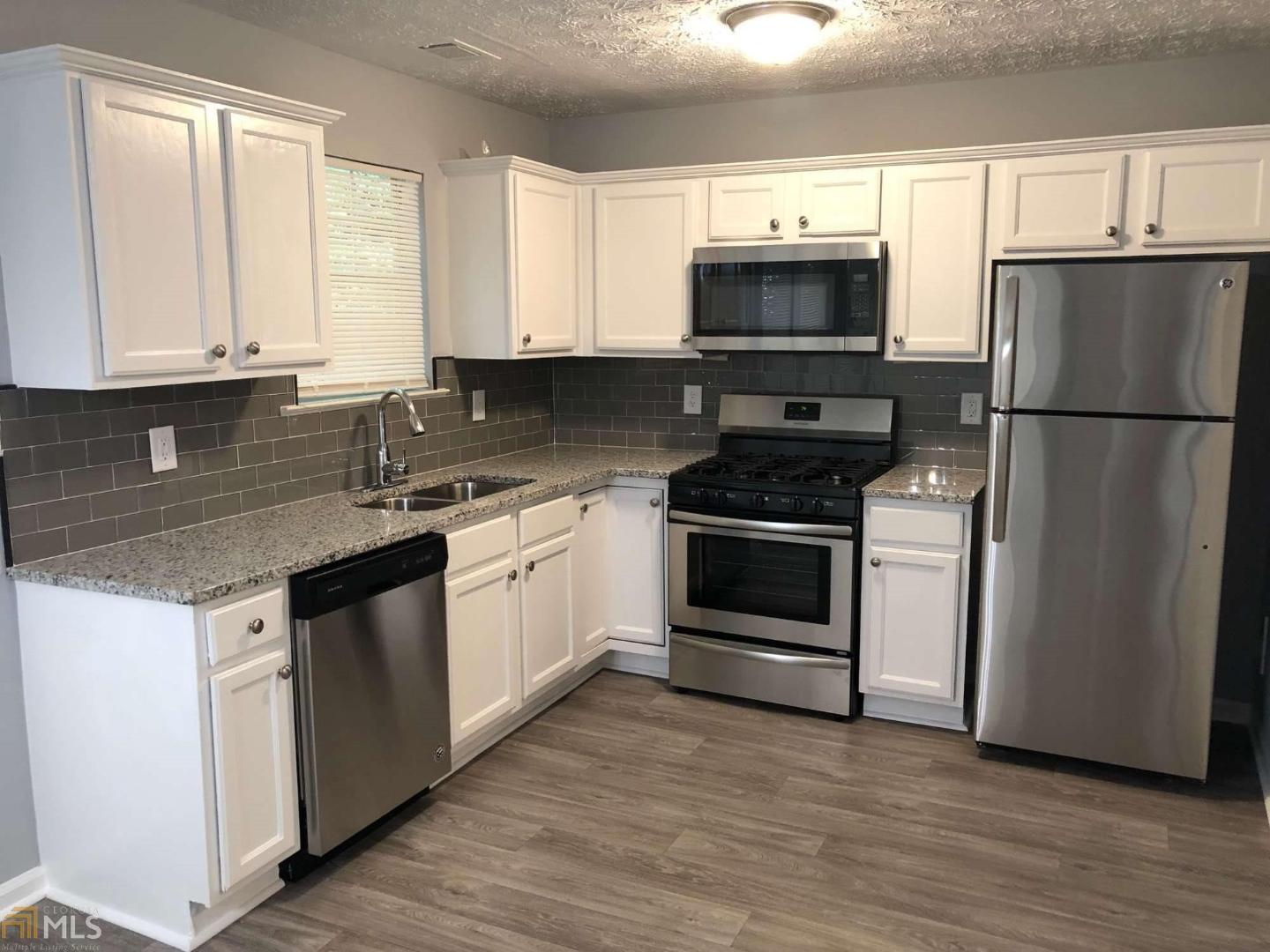 Cherry Hills Center - Residential