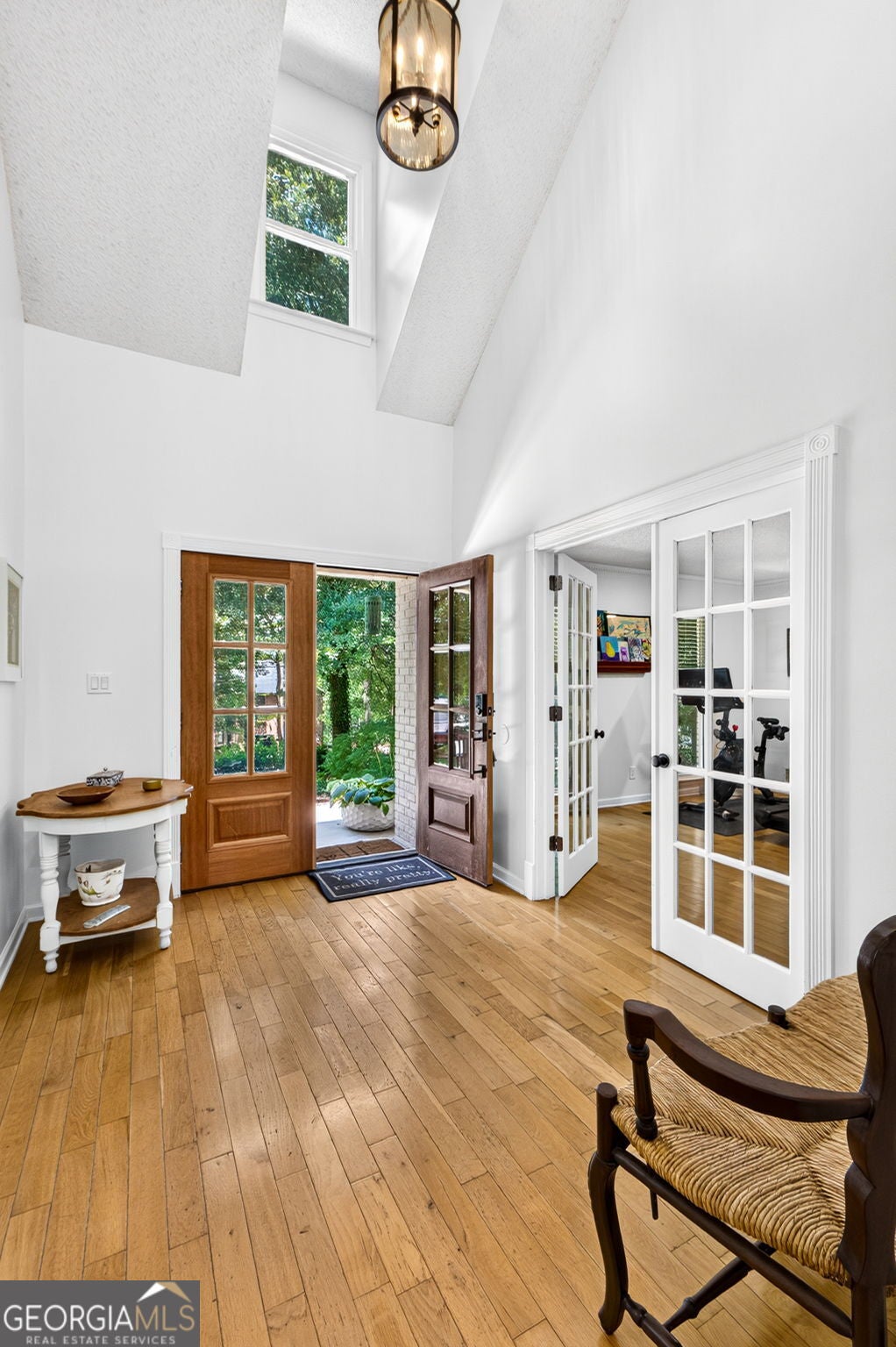 2179 Emerald DR