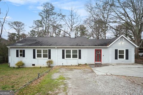 Photo of 1254 Old Covington Highway SE, Conyers, GA 30012 (MLS # 10697919)