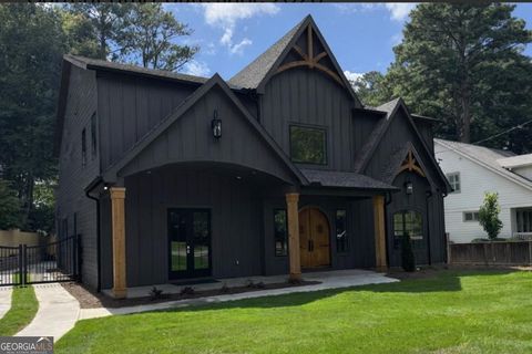 996 Sycamore DR Decatur GA 30030