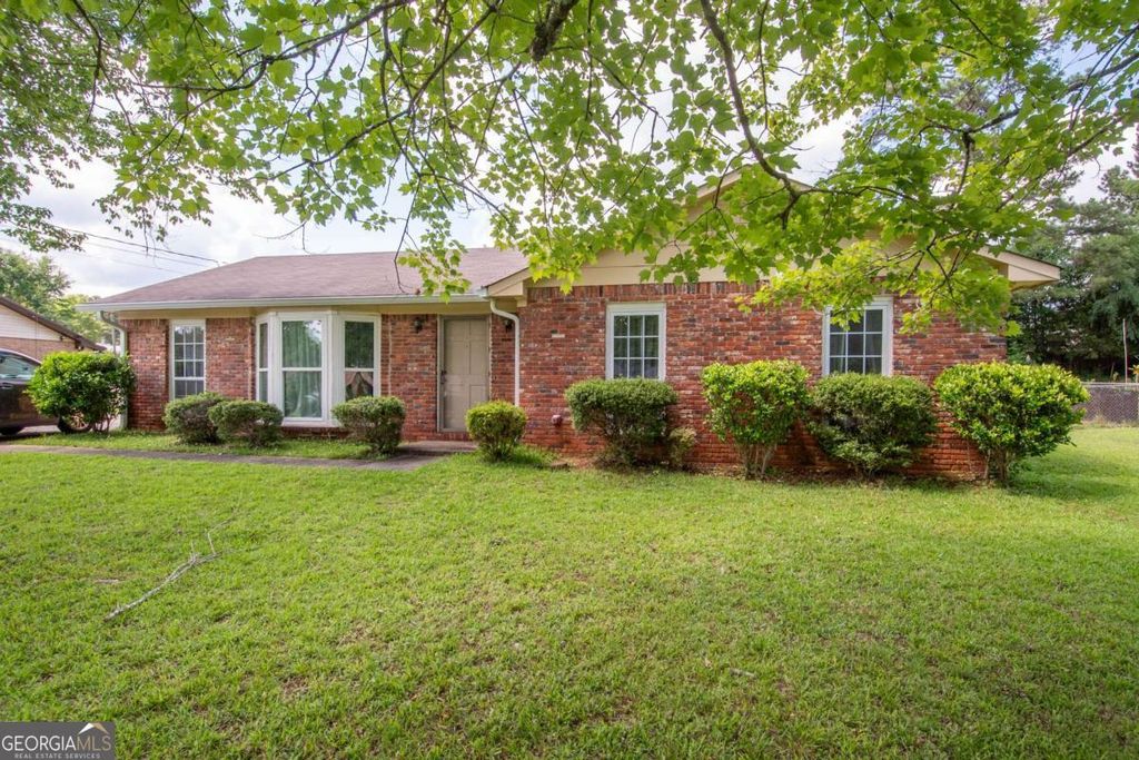 Photo of 217 Cosby Drive, Lagrange, GA 30241 (MLS # 10777060)