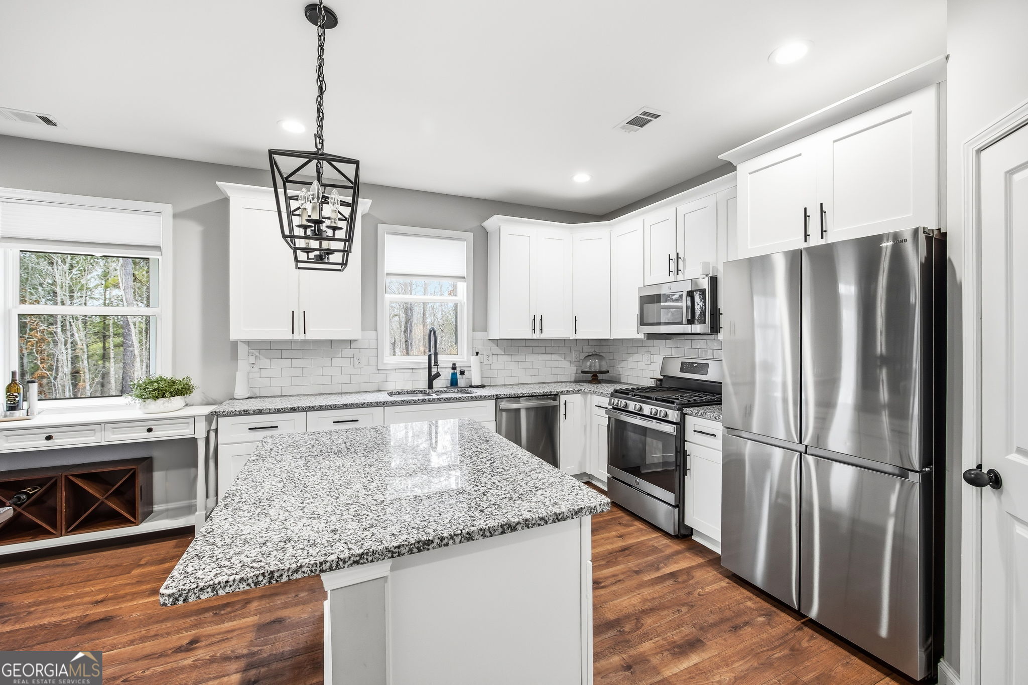 238 Observation Pointe