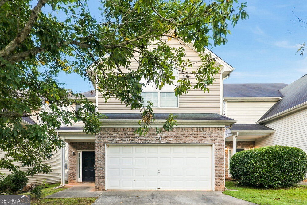 Photo of 11185 James Madison Drive, Hampton, GA 30228 (MLS # 10880619)
