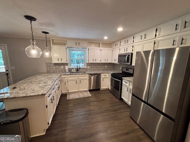 KINGSRIDGE ESTATE - Residential Lease