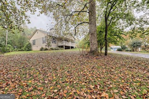 A home in Hiawassee