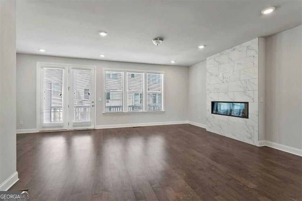 Doraville, Georgia 30360, United States, 4 Bedrooms Bedrooms, ,4 BathroomsBathrooms,Residential,Active,131883