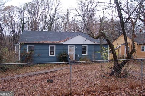 Photo of 172 Meador Way SE, Atlanta, GA 30315 (MLS # 10673157)