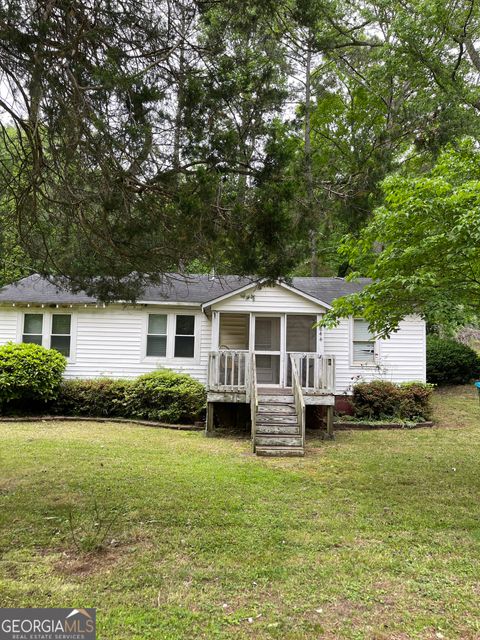 Single Family Residence in Villa Rica GA 2844 Busbin Court 1.jpg