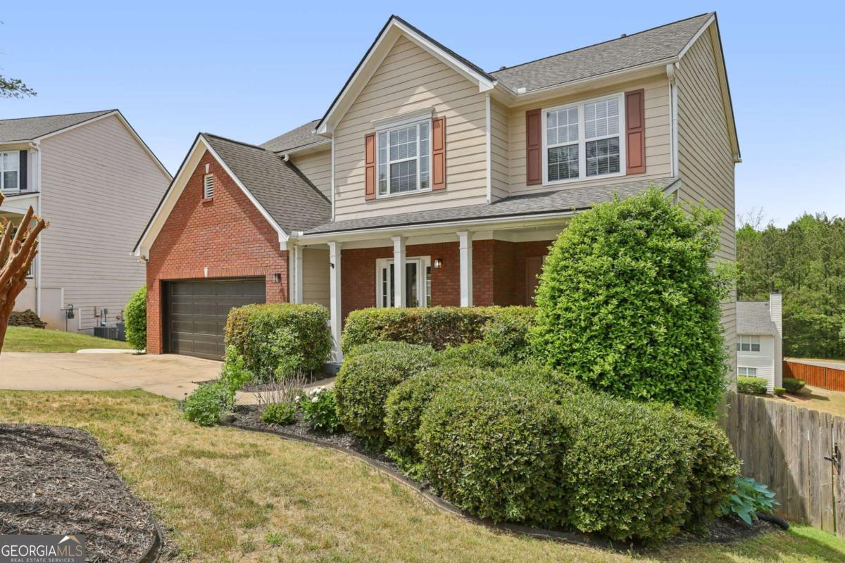 3129 Brookeview LN NW