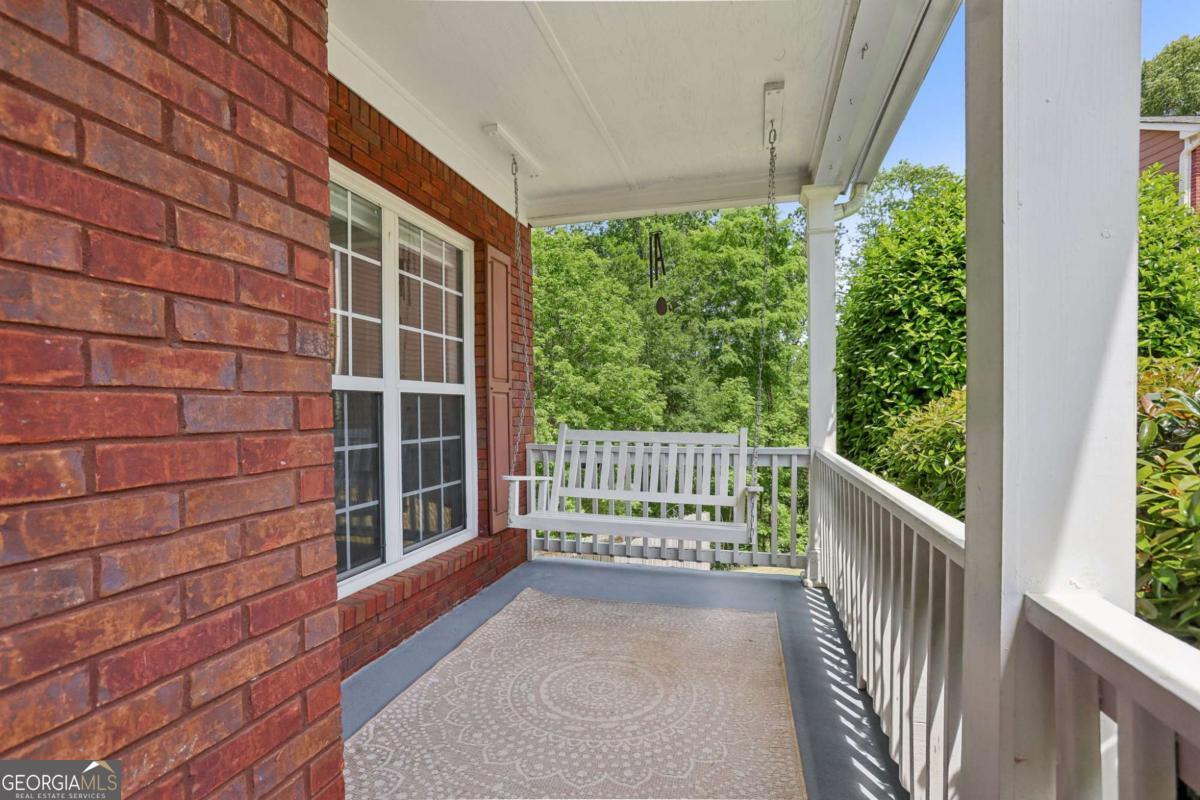 3129 Brookeview LN NW